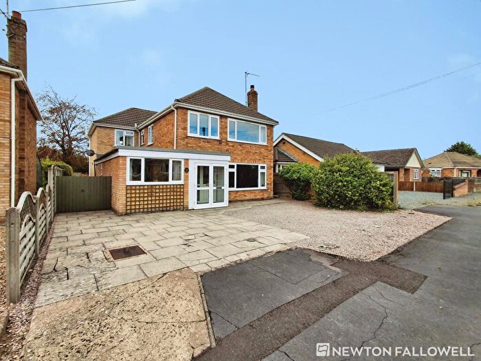 4 Bedroom Detached House For Sale In Gladstone Street, Bourne, PE10