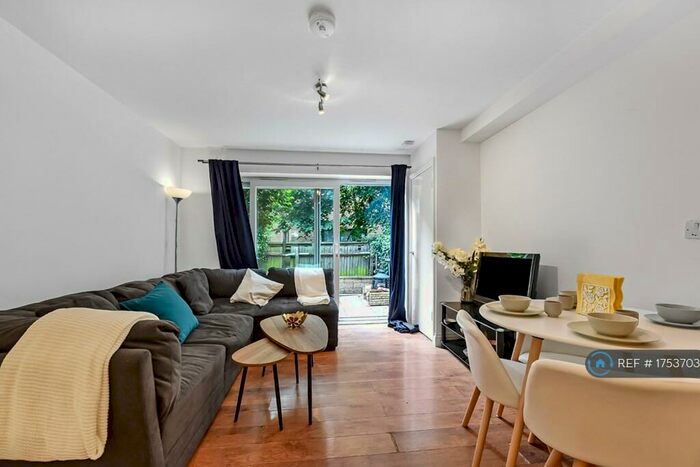 4 Bedroom Terraced House To Rent In Carteret Way, London, SE8