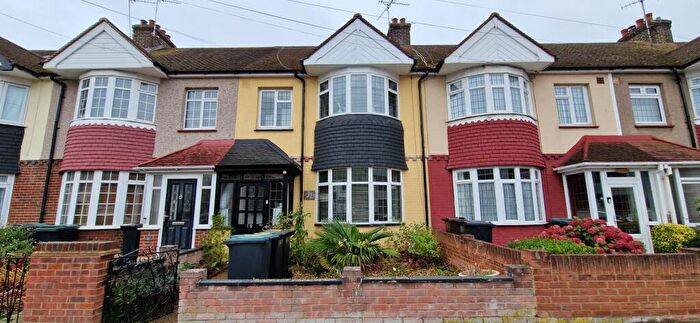 3 Bedroom Terraced House To Rent In Lime Avenue, Northfleet, Gravesend, Kent, DA11