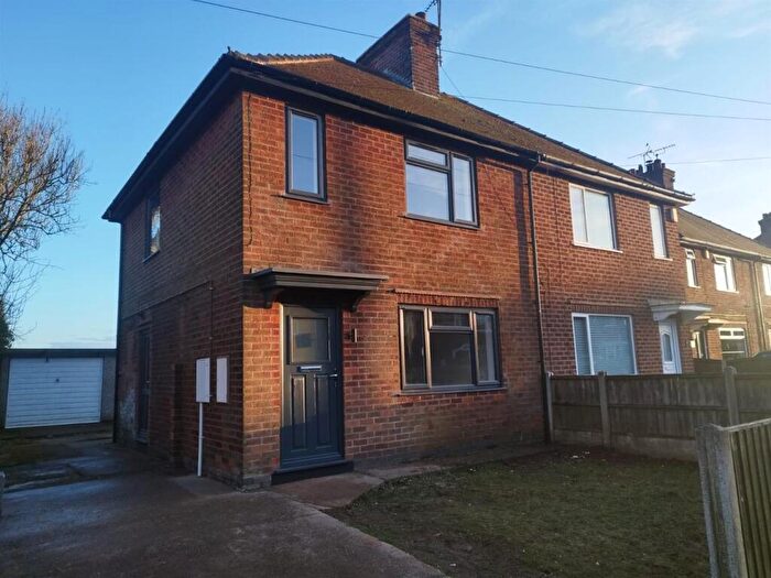 House To Rent In Barker Avenue- Newly Renovated, NG17