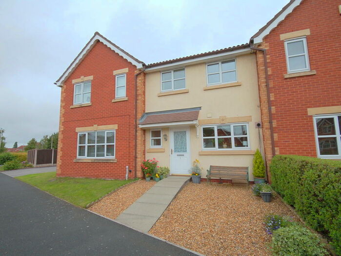 3 Bedroom Mews To Rent In Bluntstone Close, Wistaston, CW2