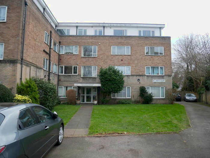 2 Bedroom Flat To Rent In Sunningfields Road, Hendon, NW4