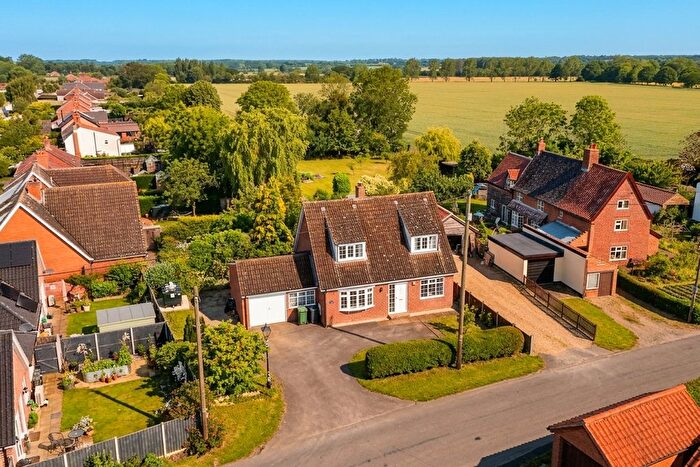 4 Bedroom Chalet For Sale In Church Road, Alburgh, Harleston, IP20