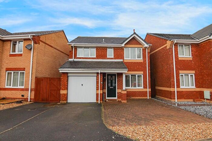 4 Bedroom Detached House For Sale In Rowan Place, Weston-super-Mare, BS24