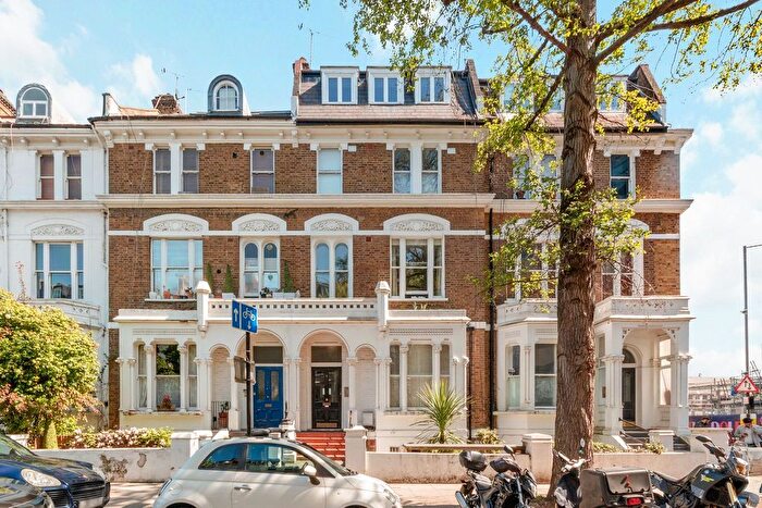1 Bedroom Flat For Sale In Sinclair Road, Olympia, West Kensington, W14