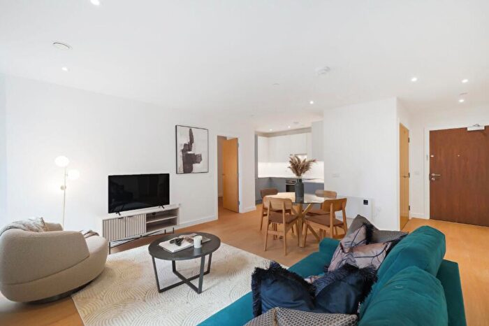 2 Bedroom Apartment To Rent In Sherlock Quarter, Sherlock Street, B5