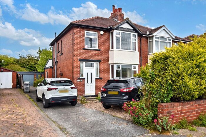 3 Bedroom Semi-Detached House For Sale In Upper Batley Lane, Batley, West Yorkshire, WF17