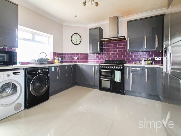 3 Bedroom Property To Rent In Stirling Road, Hayes, Middlesex, UB3