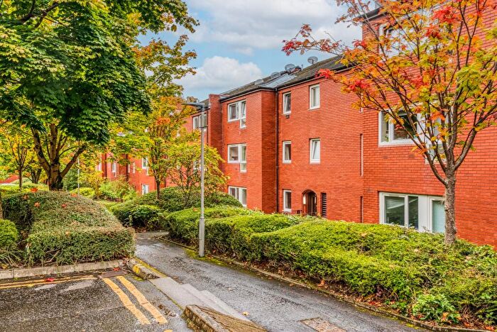 2 Bedroom Flat For Sale In Buccleuch Street, Flat, Garnethill, Glasgow, G3