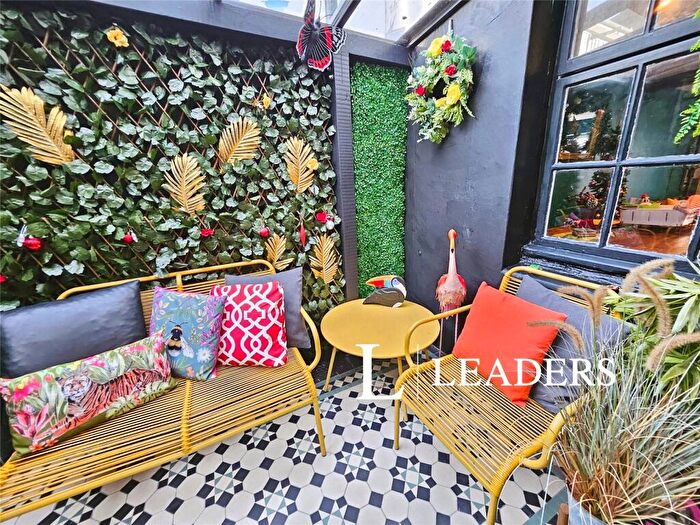 2 Bedroom Terraced House To Rent In Gloucester Street, Brighton, East Sussex, BN1