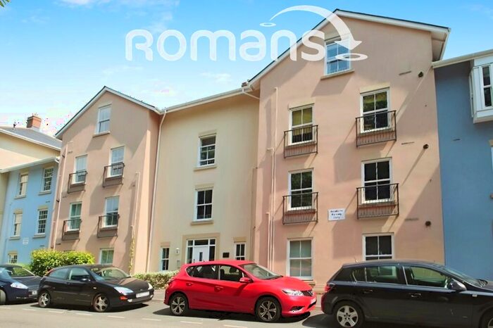 2 Bedroom Apartment To Rent In Winton Close, Winchester, SO22