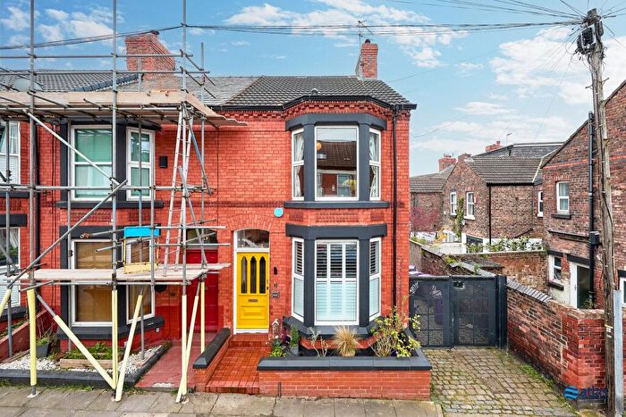 3 Bedroom End Of Terrace House For Sale In Bundoran Road, Aigburth, L17