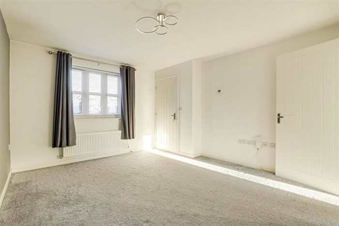 3 Bedroom Terraced House For Sale In Autumn Close, West Bridgford, Nottinghamshire, NG2