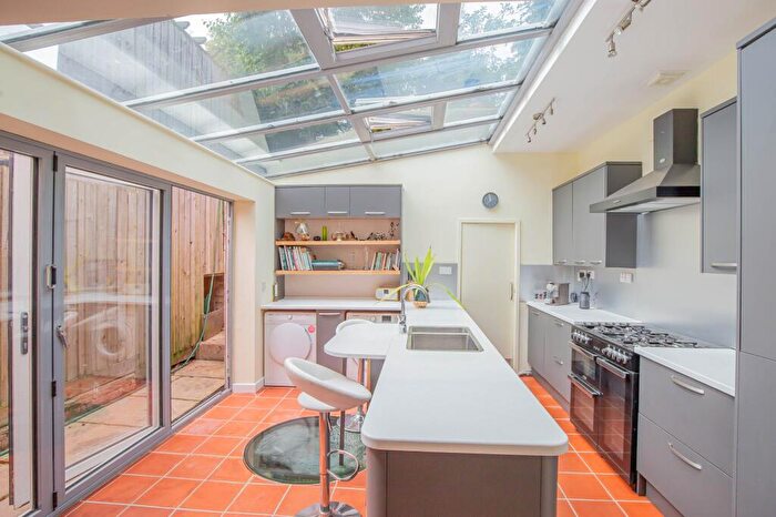 3 Bedroom Terraced House For Sale In Gloucester Road, Malmesbury, SN16