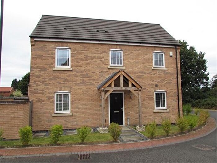 3 Bedroom Semi-Detached House To Rent In Silica Court, Kirk Sandall, Doncaster, DN3