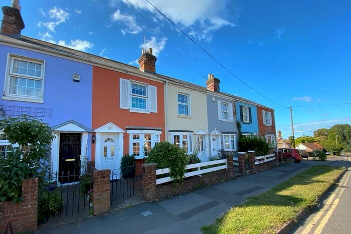 2 Bedroom Terraced House To Rent In Swanwick Lane, Lower Swanwick, SO31