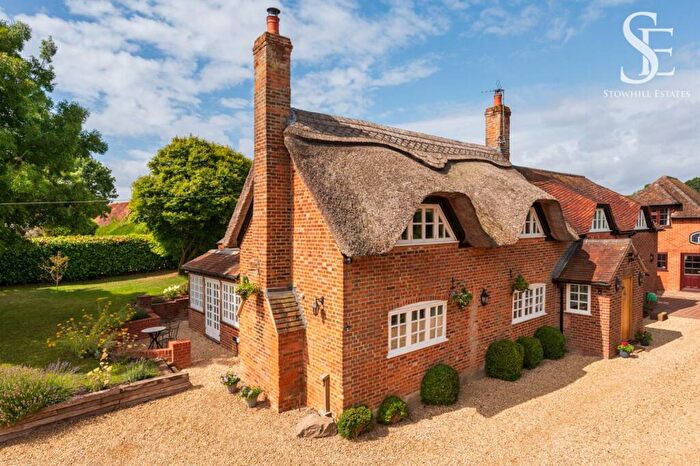 5 Bedroom Detached House For Sale In The Green, Brightwalton, RG20