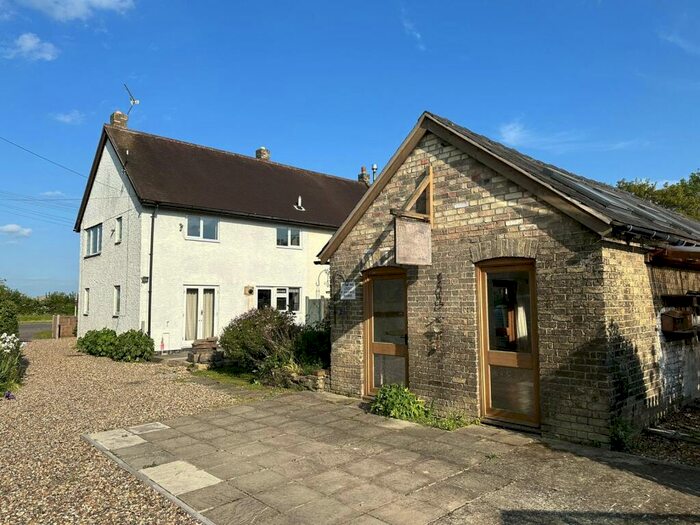 3 Bedroom End Of Terrace House For Sale In Ermine Way, Arrington, Royston, SG8