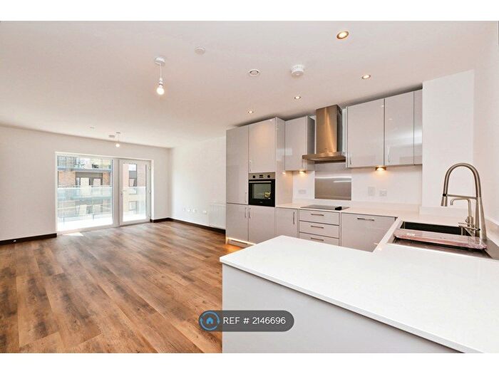 1 Bedroom Flat To Rent In Edinburgh Gate, Harlow, CM20