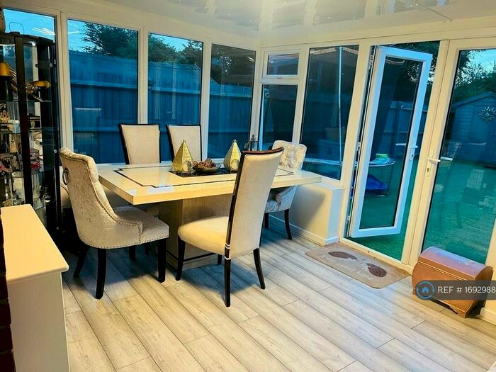 3 Bedroom Semi-Detached House To Rent In Heathland Way, Grays, RM16