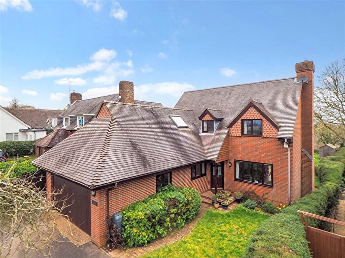 4 Bedroom Detached House For Sale In Red Rice Road, Upper Clatford, Andover, SP11