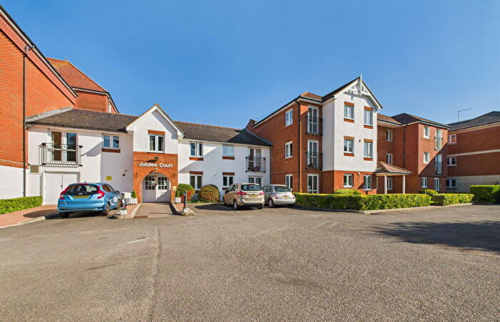 2 Bedroom Retirement Property For Sale In Jubilee Court, Mill Road, Worthing, BN11