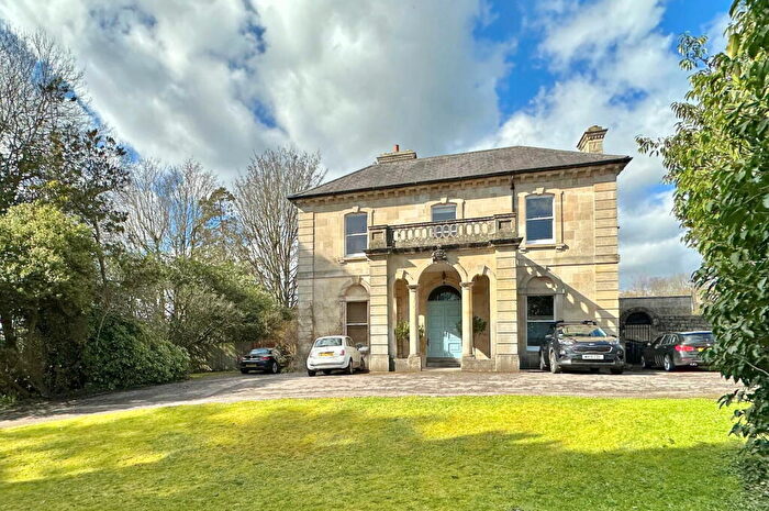 3 Bedroom Apartment For Sale In Kelston Road, Bath, BA1