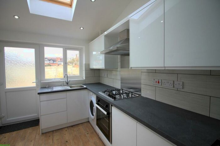 5 Bedroom Terraced House To Rent In Severn Road, Stoke, Coventry, CV1