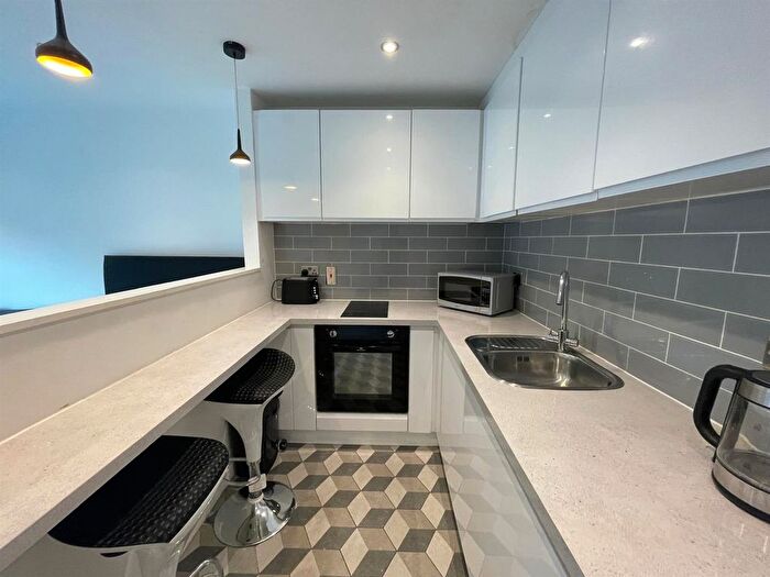 Studio To Rent In Kelham Works, Alma Street, S3