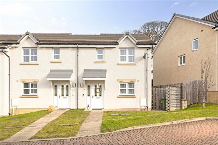 2 Bedroom End Terrace House For Sale In Venturefair Drive, Edinburgh, EH17