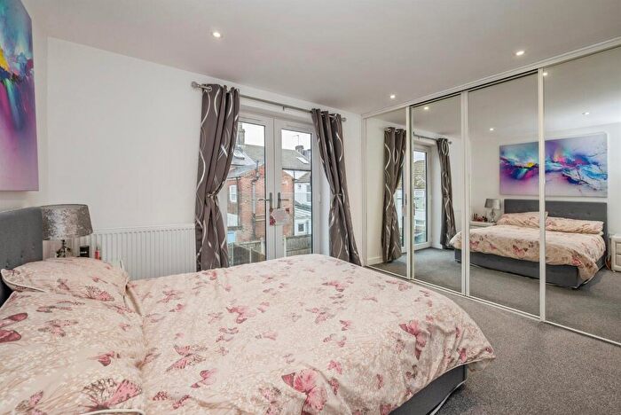 4 Bedroom Terraced House For Sale In Villa Place, Great Yarmouth, NR30