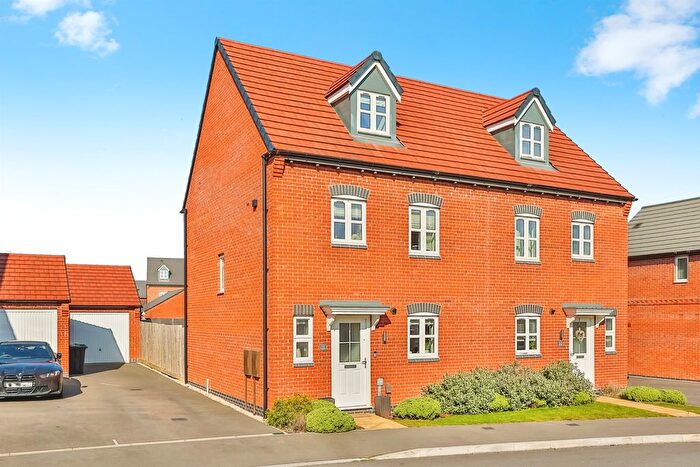 4 Bedroom Semi-Detached House For Sale In Chadburn Road, Linby, Nottingham, NG15