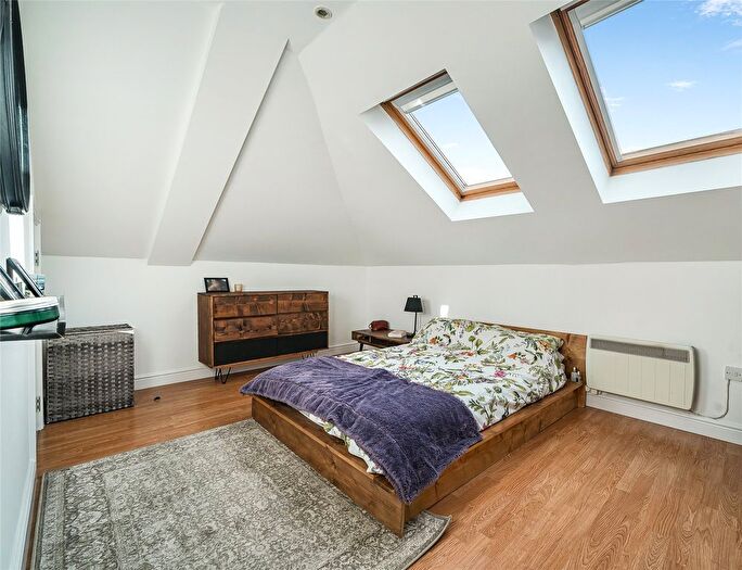 1 Bedroom Flat For Sale In Benhill Road, Sutton, SM1