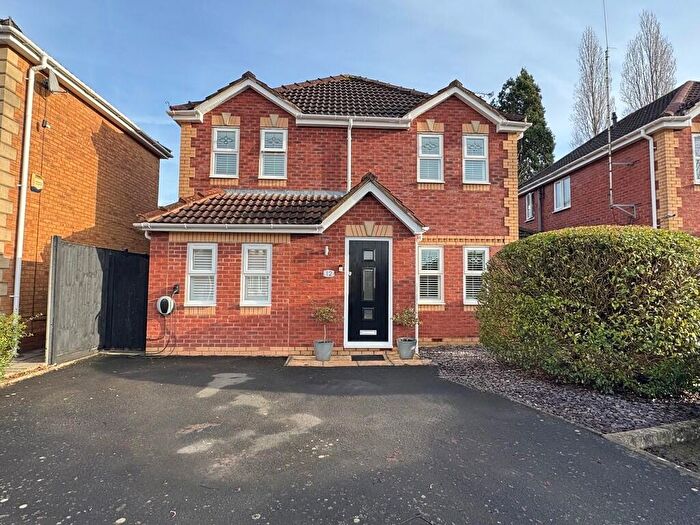 4 Bedroom Detached House For Sale In Pencraig Close, Kenilworth, CV8
