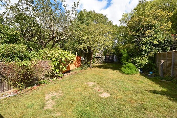 4 Bedroom Semi-Detached House For Sale In Southborough Lane, Bromley, BR2