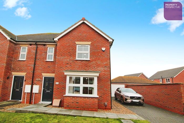 3 Bedroom Semi-Detached House For Sale In Kristiansand Close, New Waltham, Grimsby, DN36