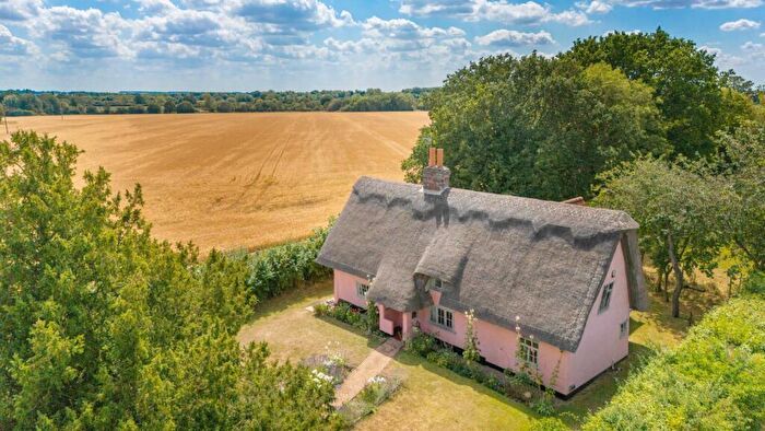 3 Bedroom Detached House For Sale In Ousden, Suffolk, CB8