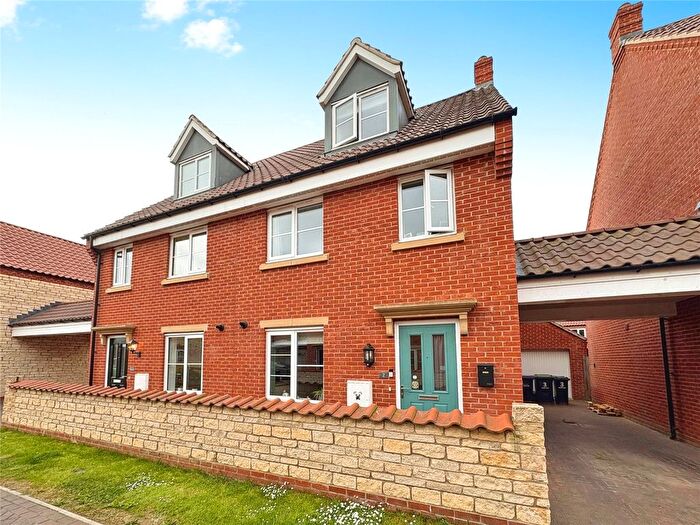 3 Bedroom Semi-Detached House For Sale In Easom Way, Branston, Lincoln, Lincolnshire, LN4