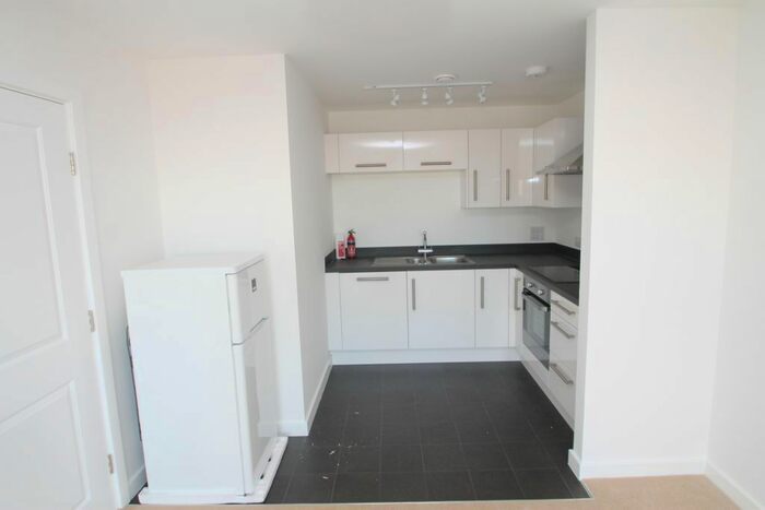 1 Bedroom Flat To Rent In Little Brights Road, Belvedere, DA17