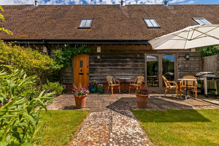 2 Bedroom Barn Conversion For Sale In New Barn Lane, Crawley, Winchester, SO21