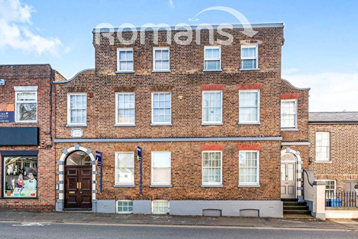 Flat To Rent In Lytton House, Clarence Road, Windsor, SL4