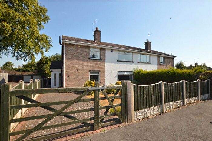 4 Bedroom Semi-Detached House For Sale In Chestnut Grove, Boston Spa, Wetherby, West Yorkshire, LS23