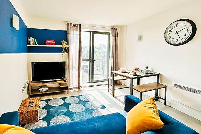 2 Bedroom Property To Rent In West One Peak, Sheffield, S3