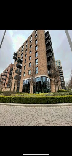 2 Bedroom Flat To Rent In Engineers Way, Wembley, HA9