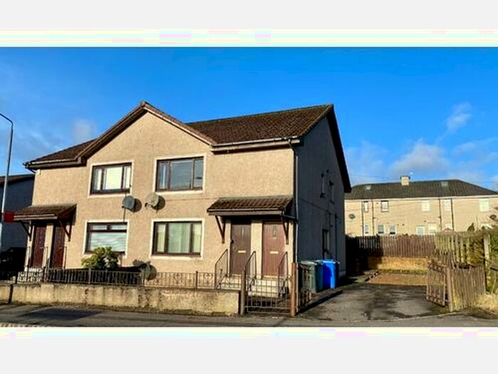 2 Bedroom Flat To Rent In Easter Road, Dykehead, ML7