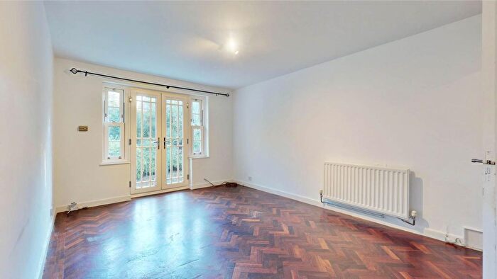 2 Bedroom Flat To Rent In Stanhope Road, Highgate, N6