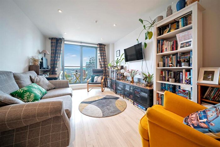 1 Bedroom Flat For Sale In Key Street, Ipswich, IP4