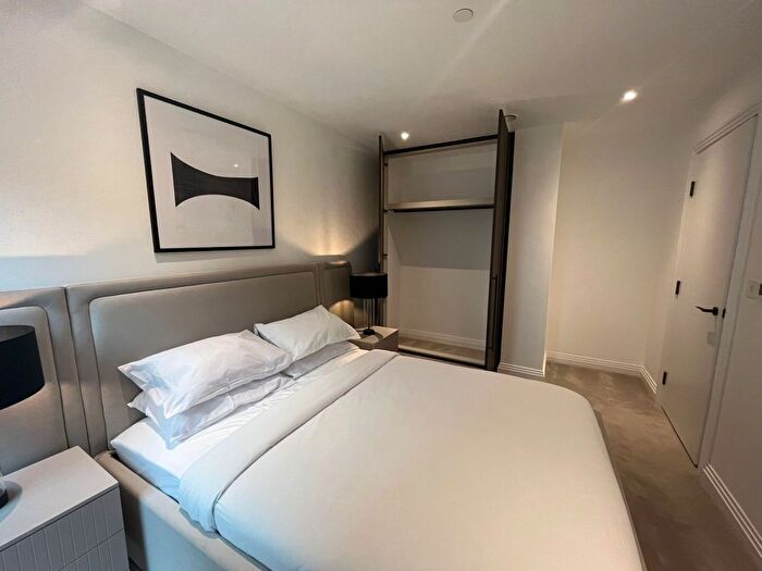 1 Bedroom Flat To Rent In Halcyon House, Queens Cross, London, E16