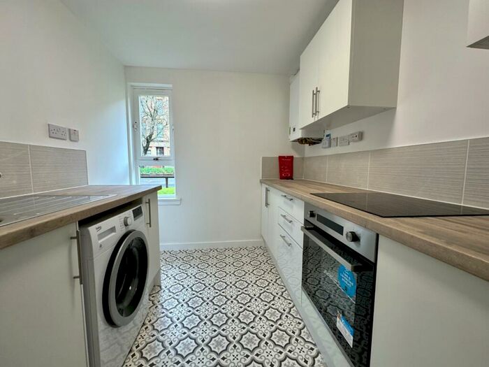 4 Bedroom Flat To Rent In Raeberry Street, North Woodside, Glasgow, G20