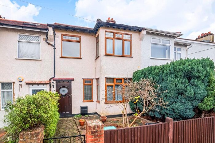 3 Bedroom House For Sale In Sheringham Road, Anerley, London, SE20